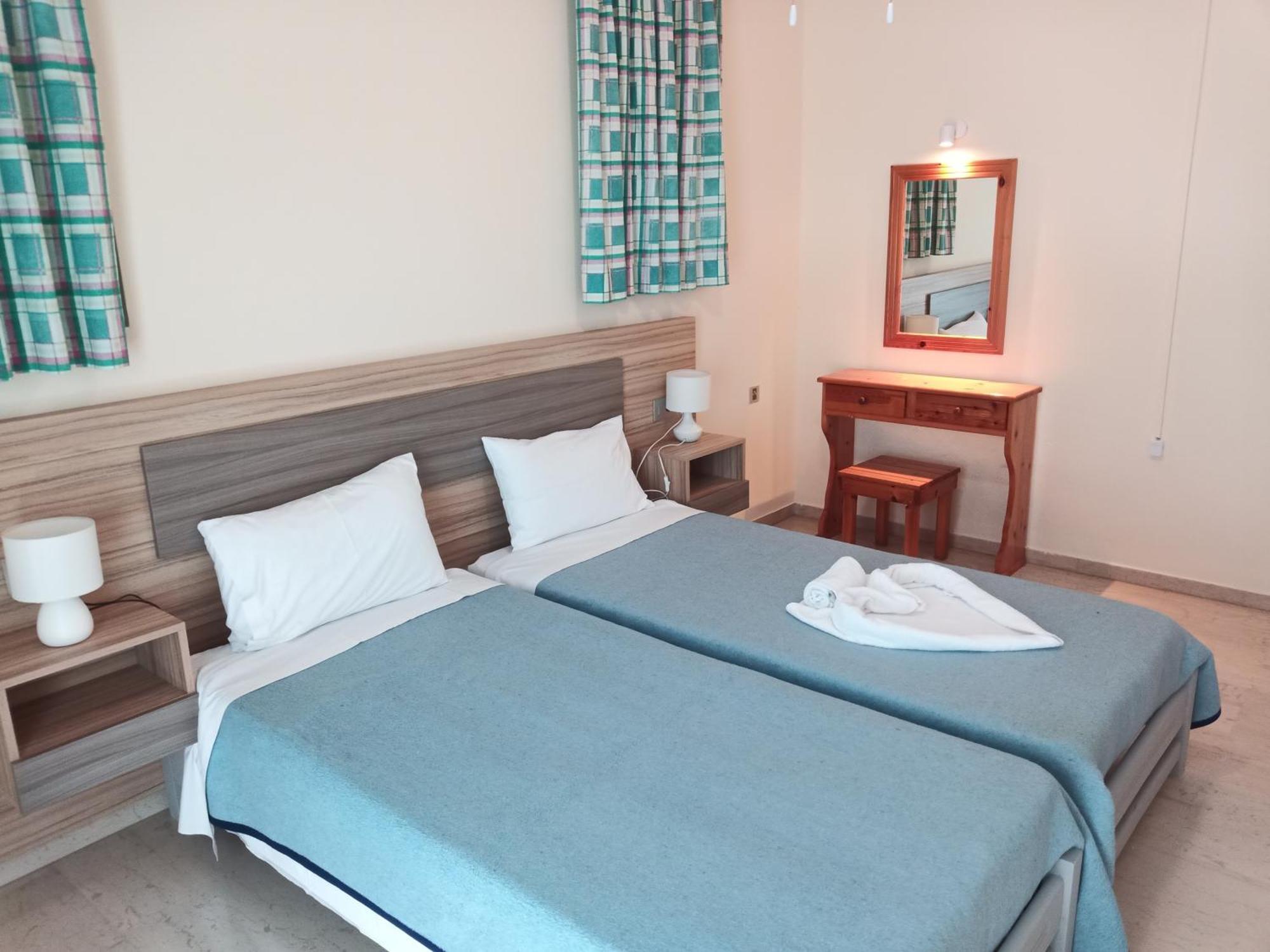 Panagiotis I & II Stds And Apts Tsilivi  Exterior photo